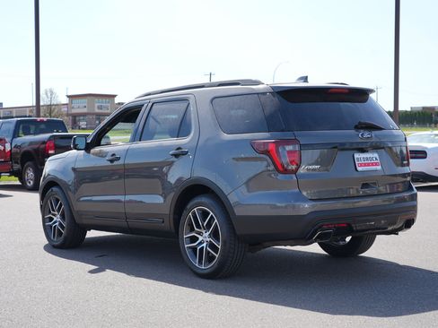 Used 2016 Ford Explorer Sport w/ Equipment Group 401A AWD/4WD image 5