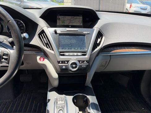 Used 2020 Acura MDX FWD w/ Technology Package image 12