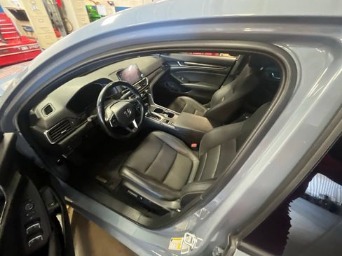Used 2022 Honda Accord Sport image 16