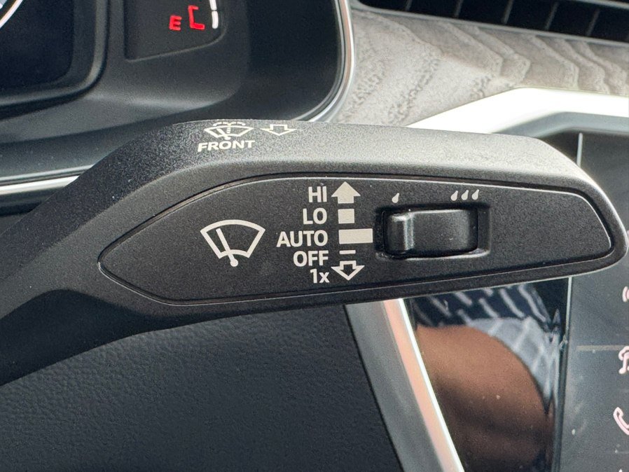Used 2024 Audi A6 Premium Plus AWD/4WD image 18