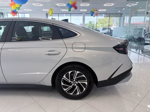 Used 2026 Hyundai Sonata Blue FWD image 7