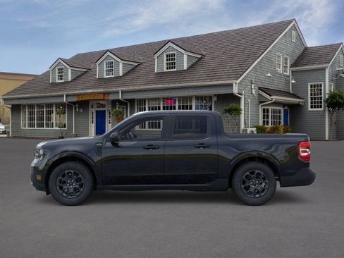 New 2026 Ford Maverick XLT w/ XLT Luxury Package FWD image 3