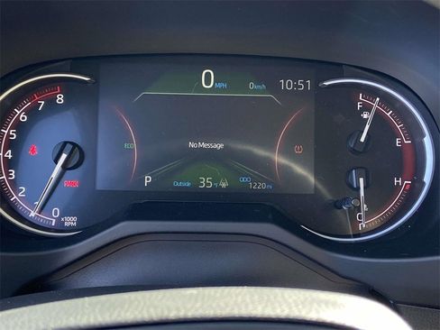 Used 2025 Toyota RAV4 LE image 32