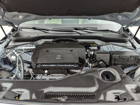 Used 2025 Acura MDX A-Spec image 32