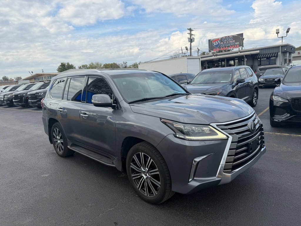 Used 2020 Lexus LX 570 4WD w/ Luxury Package image 2