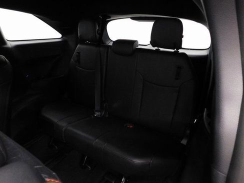 Used 2025 Toyota Sienna XSE image 27