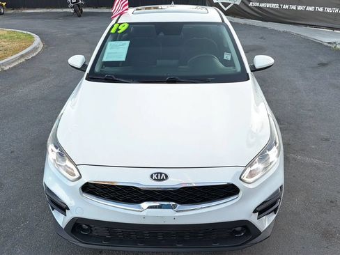 Used 2019 Kia Forte S w/ S Premium Package FWD image 11