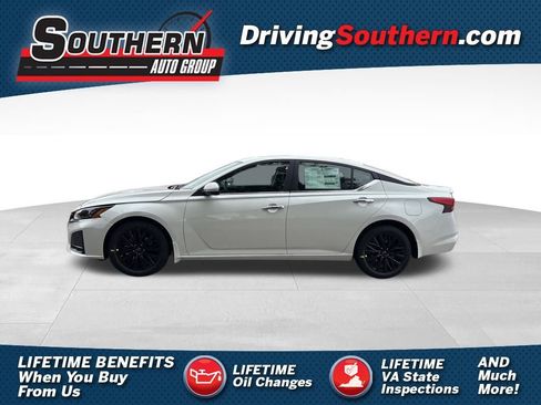 New 2025 Nissan Altima 2.5 SV w/ SV Special Edition Package image 1
