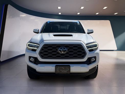 Used 2020 Toyota Tacoma TRD Sport image 8