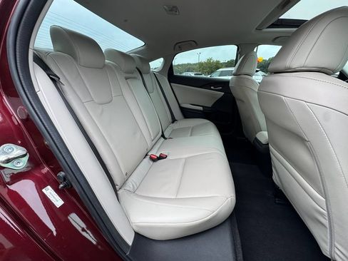 Used 2019 Honda Insight Touring image 22
