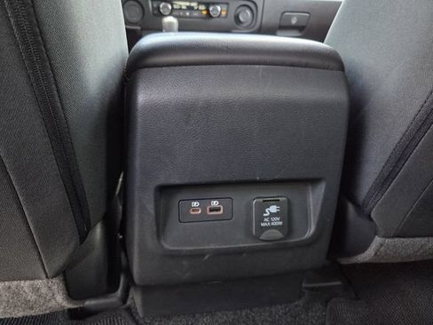 Used 2025 Nissan Frontier Pro-X w/ Pro Convenience Package RWD image 15