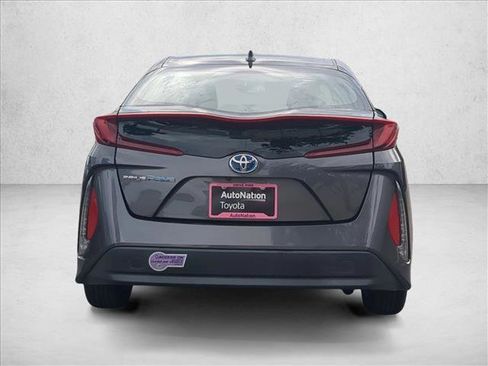 Used 2018 Toyota Prius Prime Plus image 7