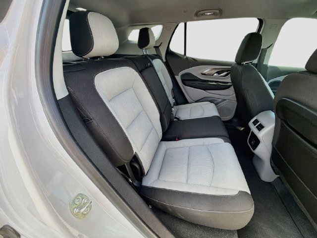 Used 2024 GMC Terrain SLE AWD/4WD image 25