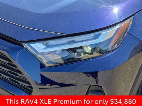 Used 2025 Toyota RAV4 XLE Premium FWD image 38