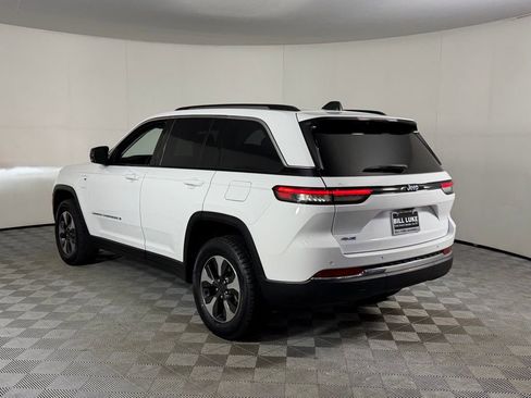 Used 2023 Jeep Grand Cherokee 4WD 4xe image 5