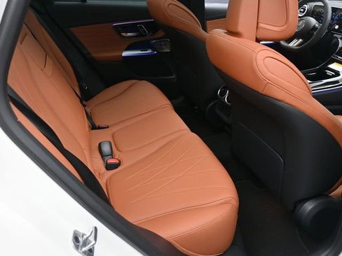 Used 2026 Mercedes-Benz GLC 300 GLC 300 image 29