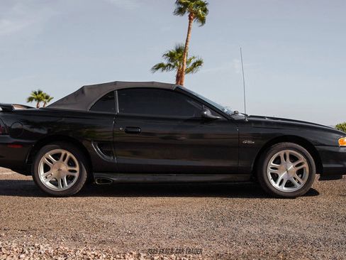 Used 1998 Ford Mustang GT image 18