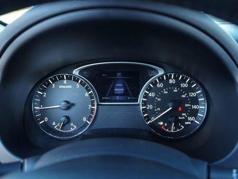 Used 2018 Nissan Altima 2.5 SR w/ SR Special Edition image 5