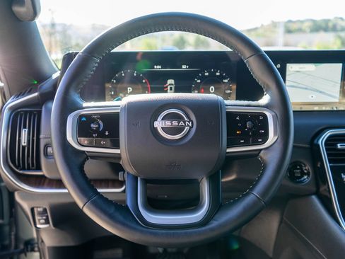 Used 2026 Nissan Armada SL w/ Captain's Chari Seat Package AWD/4WD image 17