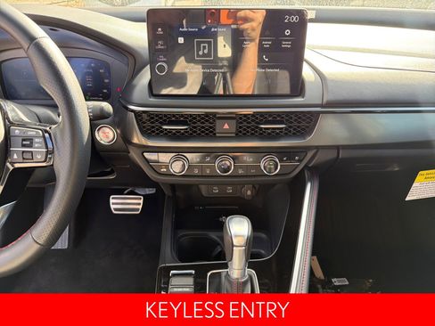 Used 2025 Acura ADX A-Spec image 18