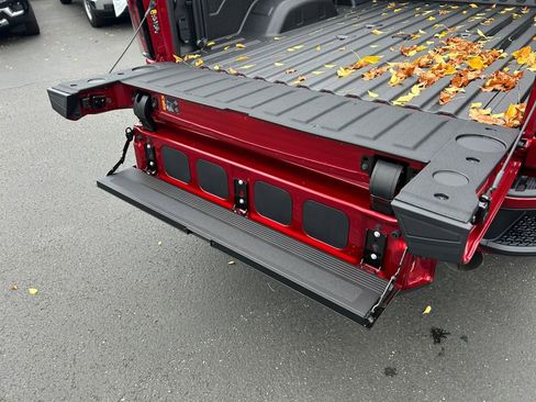 New 2025 GMC Sierra 2500 AT4 image 36