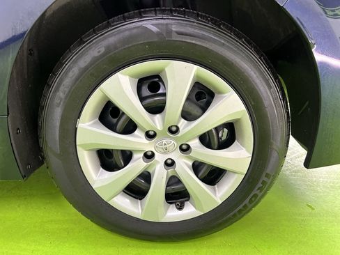 Used 2023 Toyota Corolla LE image 14