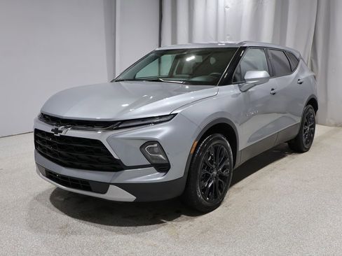 Used 2023 Chevrolet Blazer LT image 7