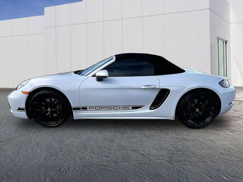 Certified 2024 Porsche 718 Boxster RWD image 2