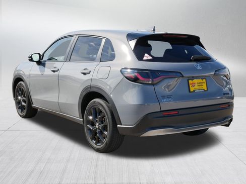 Used 2024 Honda HR-V Sport image 5