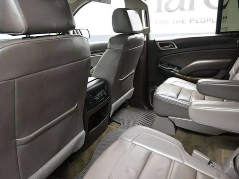 Used 2017 GMC Yukon Denali w/ Open Road Package AWD/4WD image 27
