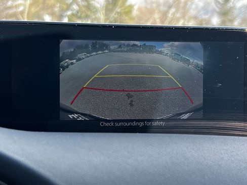 Used 2021 MAZDA MAZDA3 s image 22