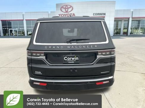 Used 2023 Jeep Grand Wagoneer L Series III w/ Rear Seat Video Group 1 image 4