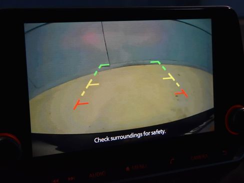 Certified 2022 Nissan Sentra SR w/ Midnight Edition image 10