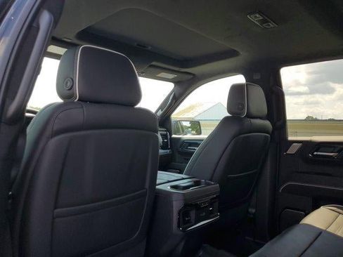 New 2026 GMC Sierra 1500 AT4X AWD/4WD image 15