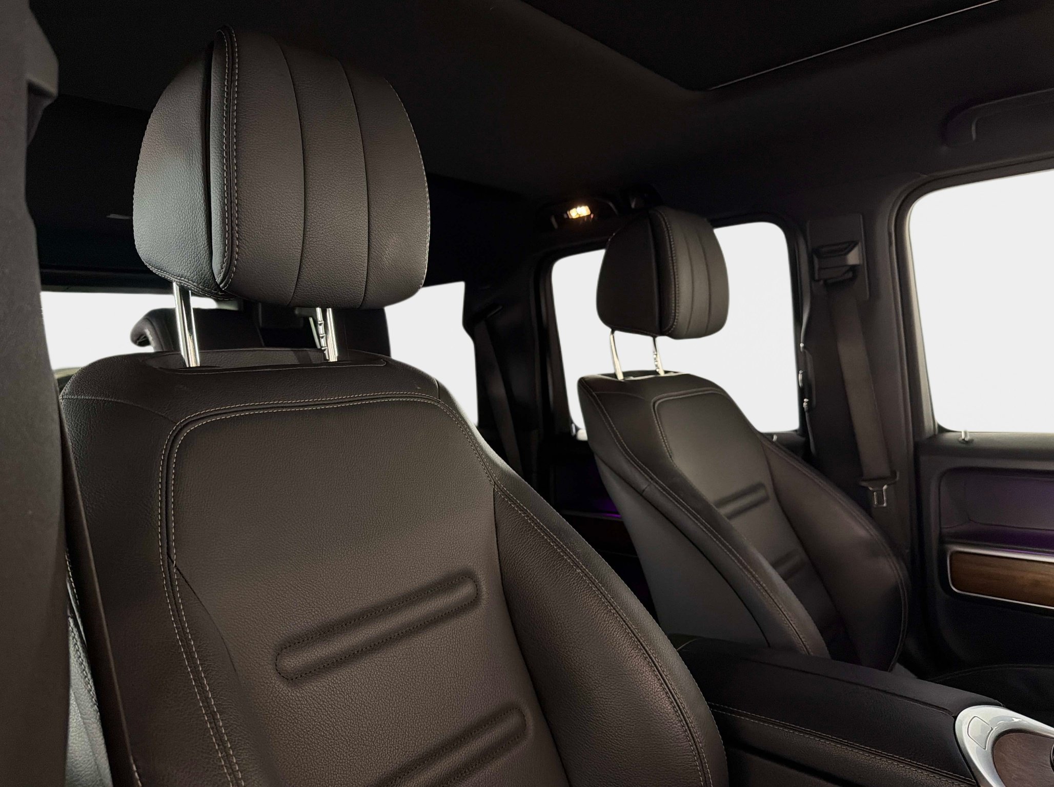 Used 2023 Mercedes-Benz G 550 image 24