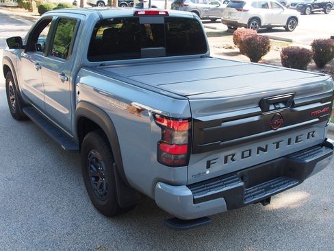 Used 2025 Nissan Frontier PRO-4X w/ Pro Convenience Package AWD/4WD image 5