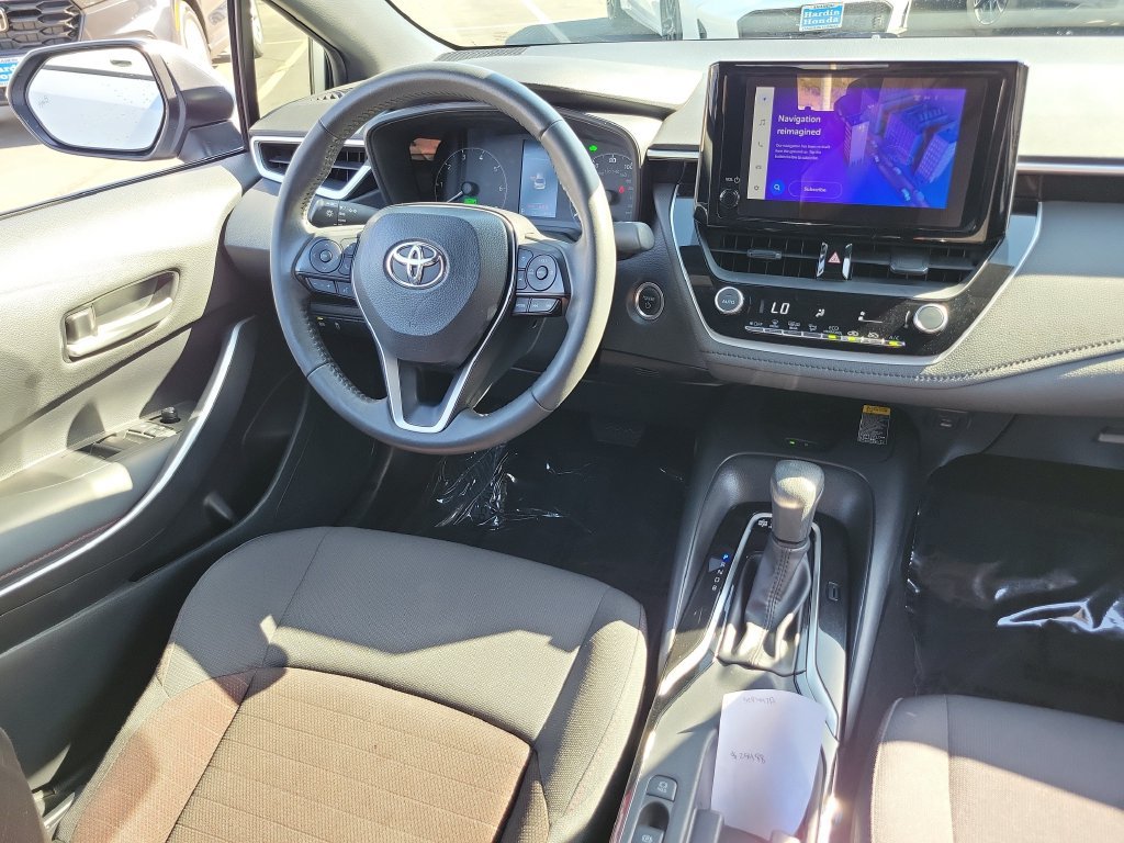 Used 2024 Toyota Corolla SE w/ SE Package FWD image 12