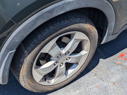Used 2017 Honda HR-V EX image 10