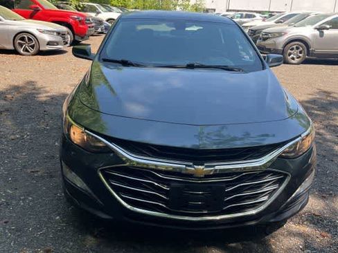 Used 2019 Chevrolet Malibu LT FWD image 11