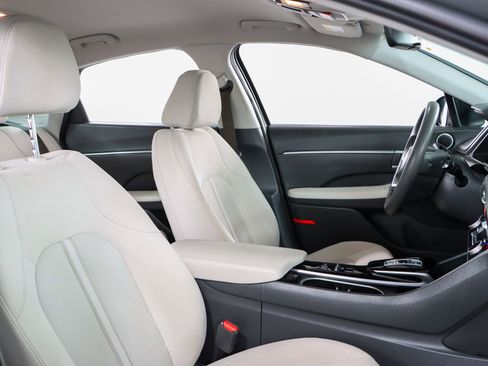 Used 2023 Hyundai Sonata SEL image 26