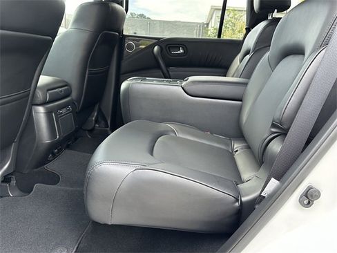 Certified 2024 Nissan Armada SL w/ Midnight Edition Package image 22