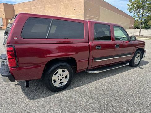 Used 2006 Chevrolet Silverado 1500 LT w/ Light Duty Power Package image 40