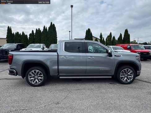 New 2026 GMC Sierra 1500 Denali w/ Denali Reserve Package AWD/4WD image 9