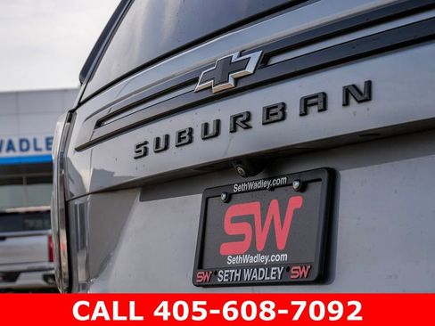 Used 2024 Chevrolet Suburban RST w/ Sport Performance Package AWD/4WD image 12