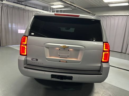 Used 2019 Chevrolet Suburban LT AWD/4WD image 6