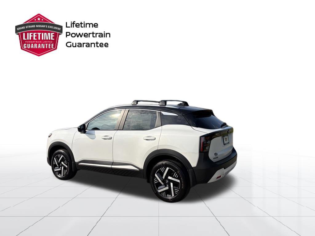 Used 2026 Nissan Kicks SV w/ Cold Weather Package FWD image 3