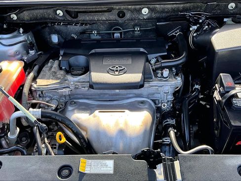 Used 2015 Toyota RAV4 XLE FWD image 30
