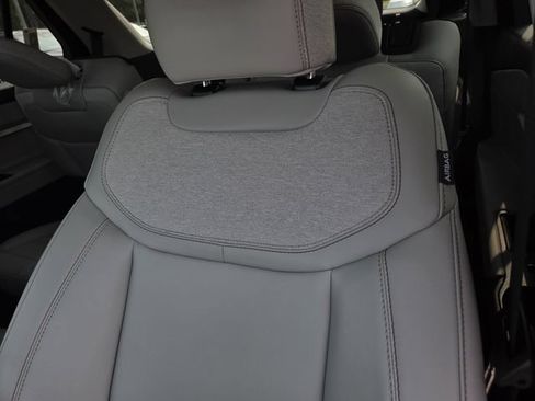 New 2026 Ford Explorer Active w/ Active Comfort Package RWD image 12