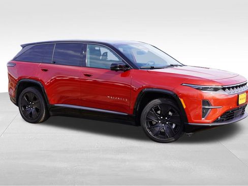 Used 2025 Jeep Wagoneer S Launch Edition image 2