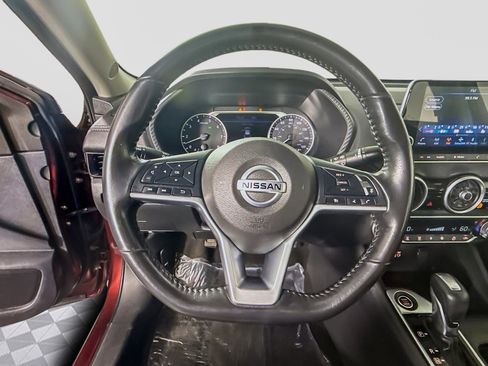 Used 2021 Nissan Sentra SV image 13